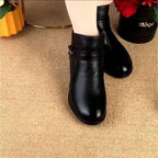 Damen modische Stiefeletten mit wärmendem Kuschelfutter und dekorativem Riemen R&B