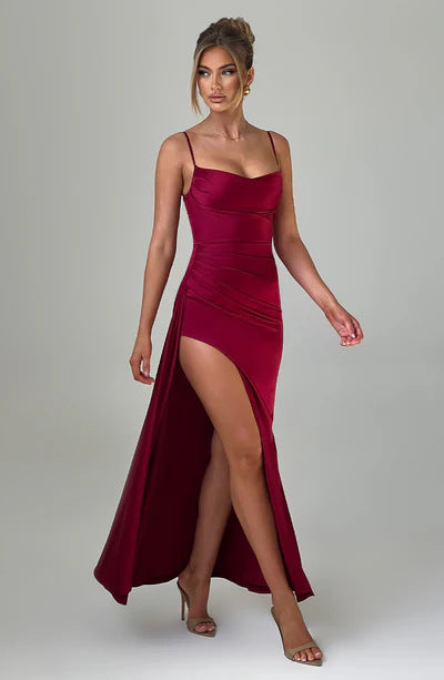Damen Elegantes Maxikleid mit seitlichem Schlitz und schmalen Spaghettiträgern EB