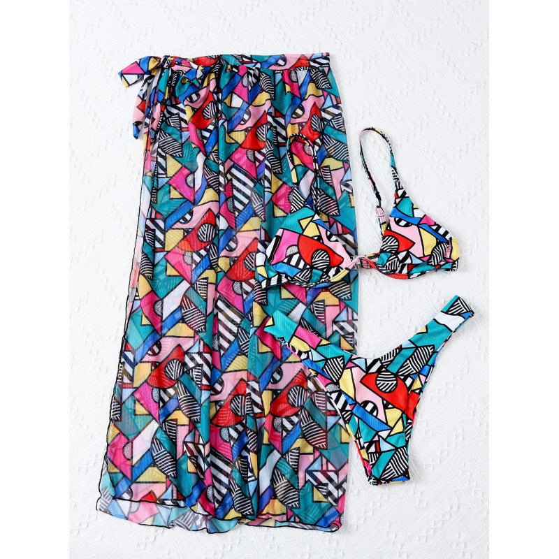 Damen Bikini-Set mit modischem Wickelrock und buntem Grafikdruck R&B