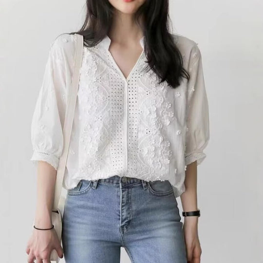 Damen Bluse mit gesticktem Detail und Knopfleiste R&B