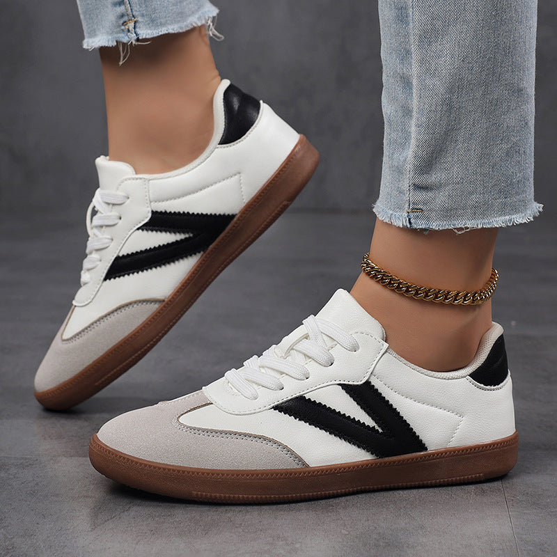 Damen Sportliche Sneaker mit modischem Design und robustem Sohlenprofil