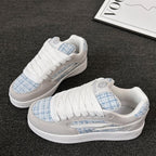 Damen Sneakers mit modischem Textilmuster und komfortabler Dämpfung