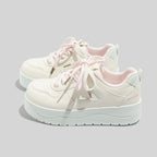 Damen Plattform Sneakers mit atmungsaktiver Oberfläche und gepolsterter Dämpfung
