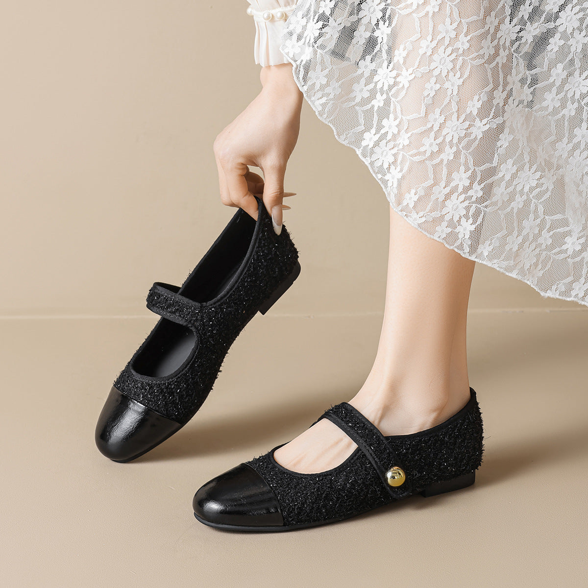 Damen Ballerina-Schuhe mit elegantem Riemen und modischem Knopfdetail