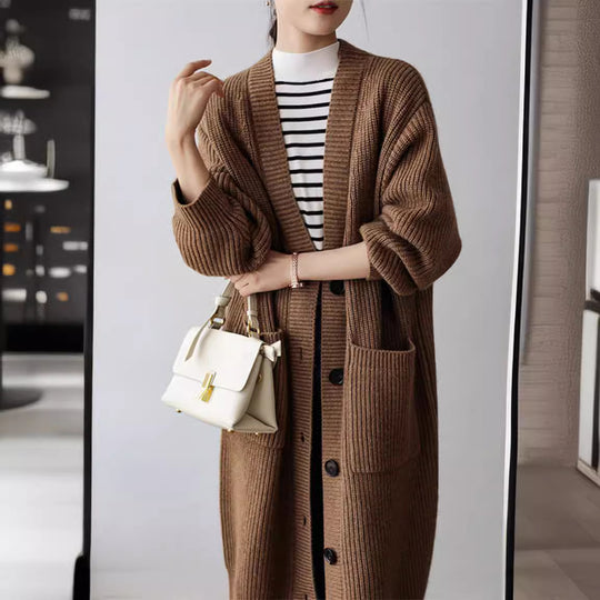 Damen Strickmantel mit praktischen Seitentaschen und eleganten Knopfdetails R&B