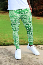 Herren Cargo-Jogginghose im extravaganten Paisley-Muster R&B
