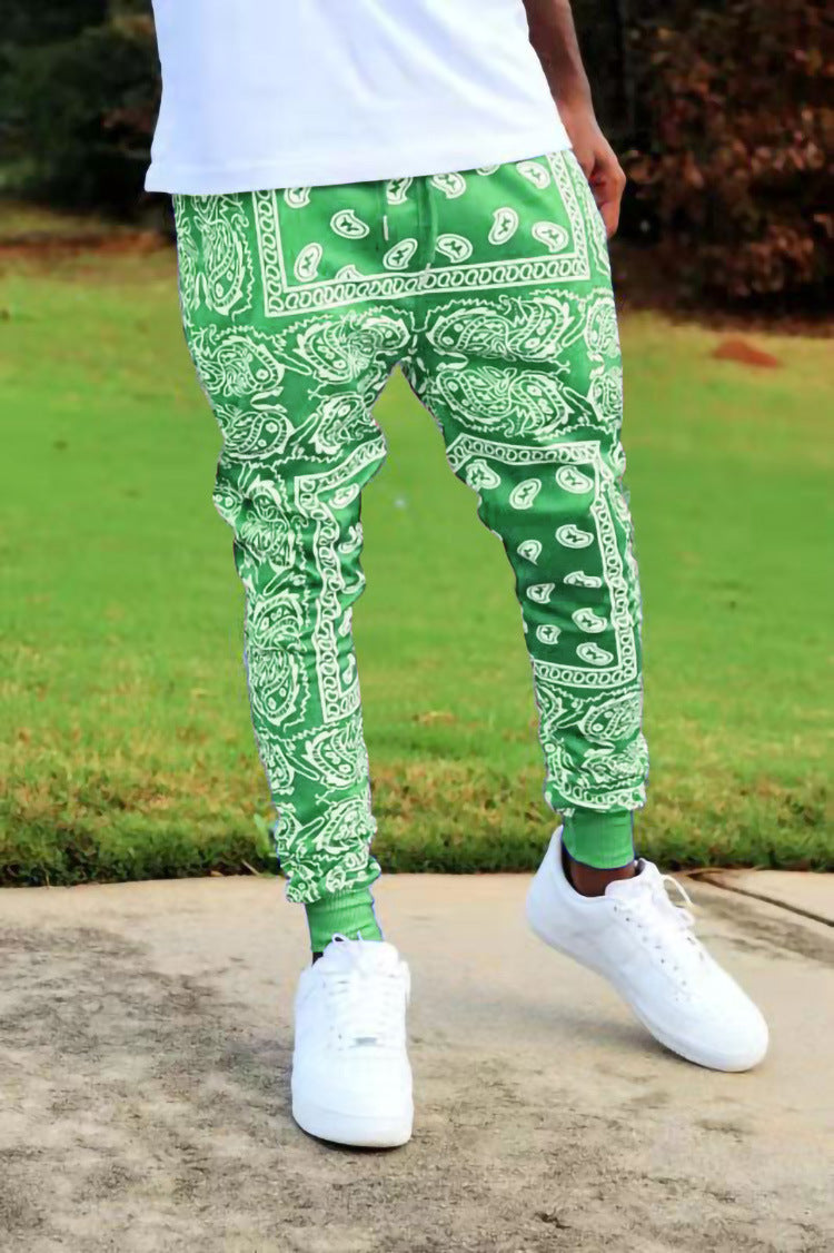 Herren Cargo-Jogginghose im extravaganten Paisley-Muster R&B