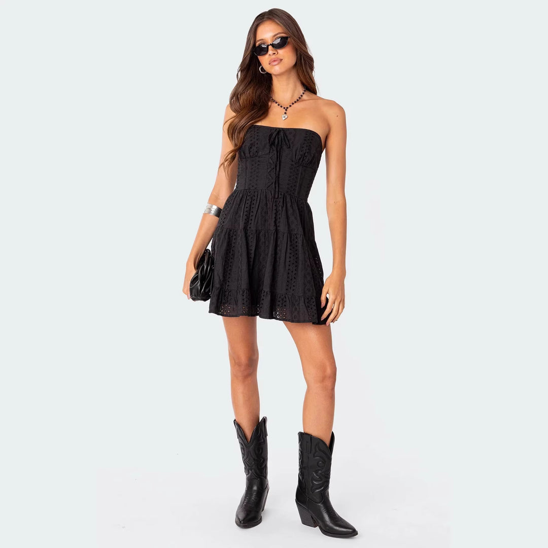 Damen Trägerloses Baumwollkleid mit gestickten Details und voluminösem Rock R&B