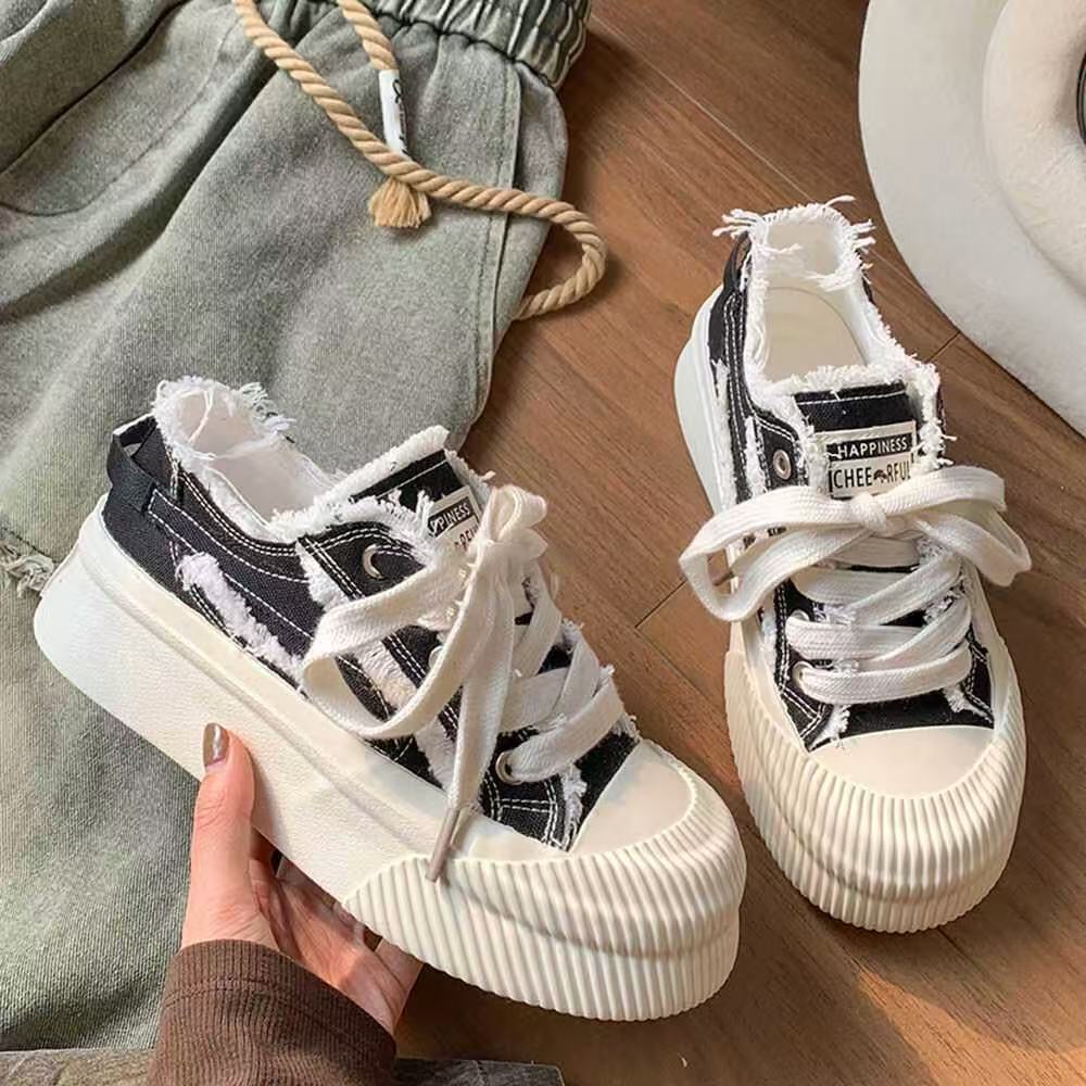 Damen Chunky Sneakers mit individuellen Fransen-Details und dämpfender Sohle R&B