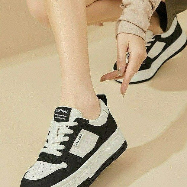 Damen Modische Lockere Sneakers mit hoher Sohle und atmungsaktiver Leder-Oberfläche R&B