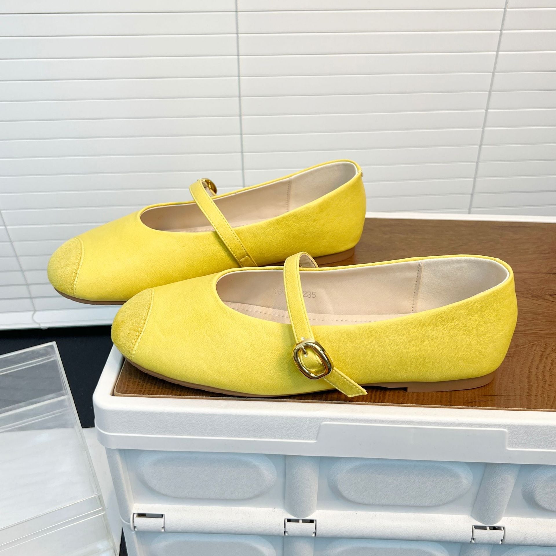 Damen elegante Ballerinas mit dekorativem Riemen und edler Schnallenverzierung R&B