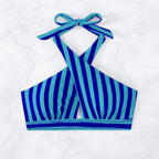Damen Triangel-Bikinioberteil mit durchdachtem Wickeldesign und elegantem Streifenmuster R&B