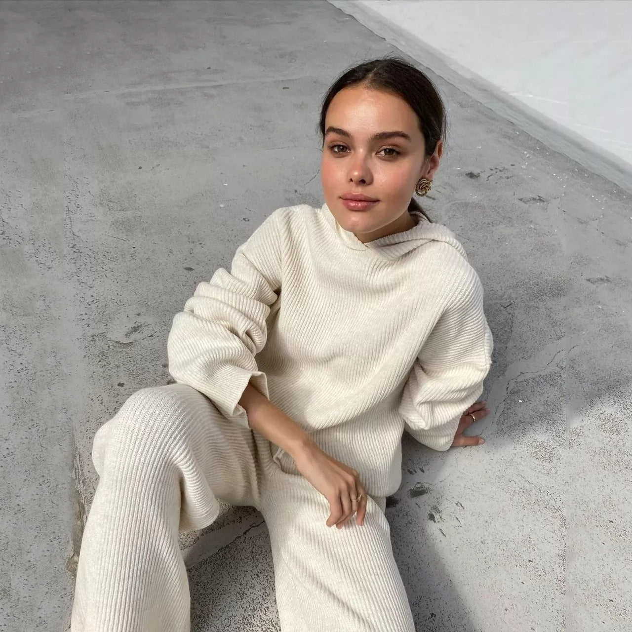 Damen lässiges Sweatshirt- und Pants-Set mit oversized Schnitt R&B