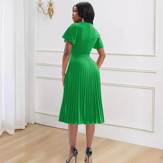 Damen Plissee-Kleid mit asymmetrischem Schnitt und eleganter Rüsche R&B