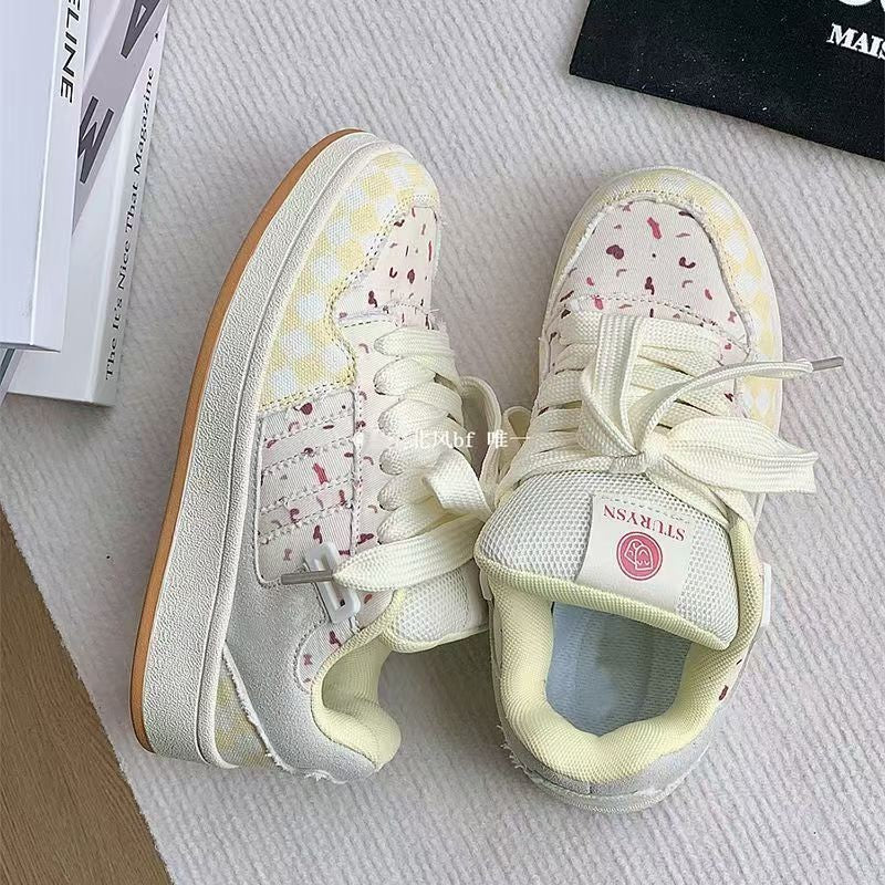 Damen Sportliche Sneakers mit verspieltem Design und atmungsaktiver Obermaterialkombination