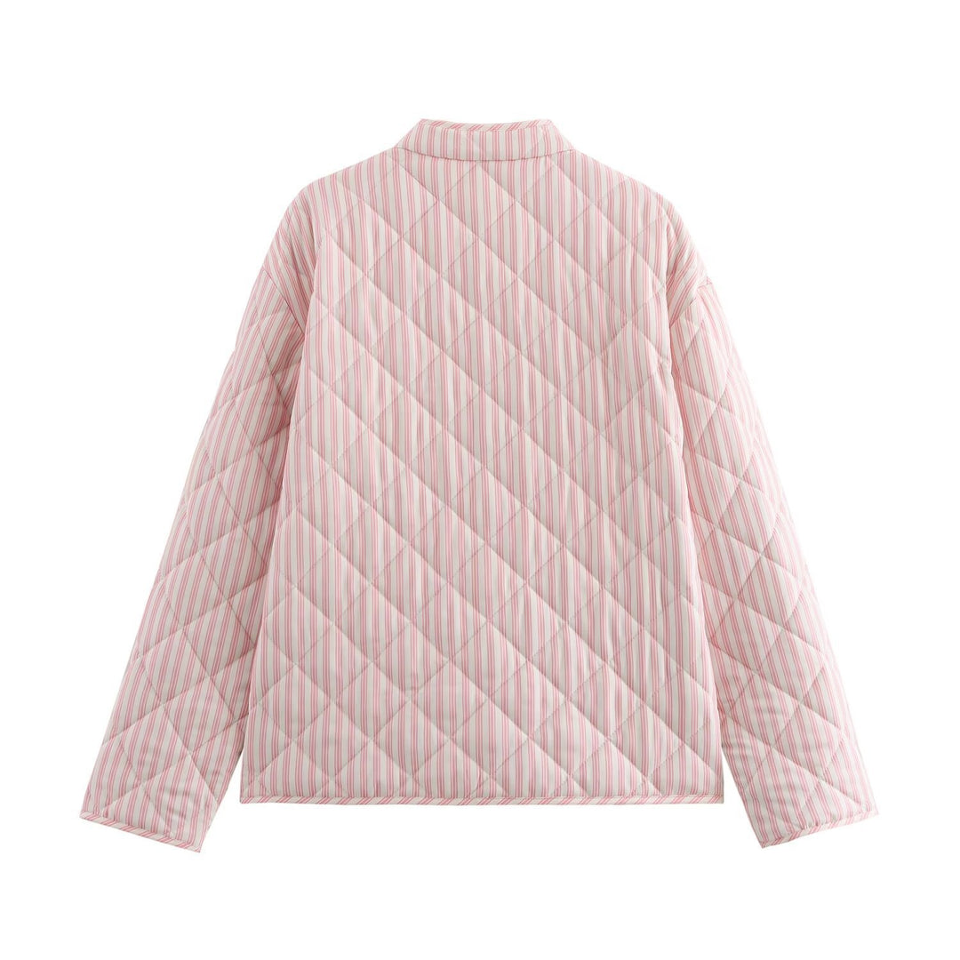 Damen gesteppte Jacke mit praktischen Taschen und Knopfdetails R&B