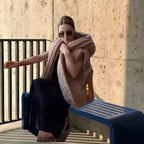 Damen Grobstrick-Hoodiejacke mit oversized Passform und tiefem Kragen R&B