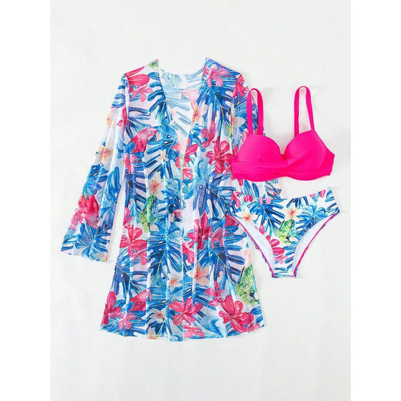 Damen bikini set mit floralem Überwurf und glamourösen Details R&B