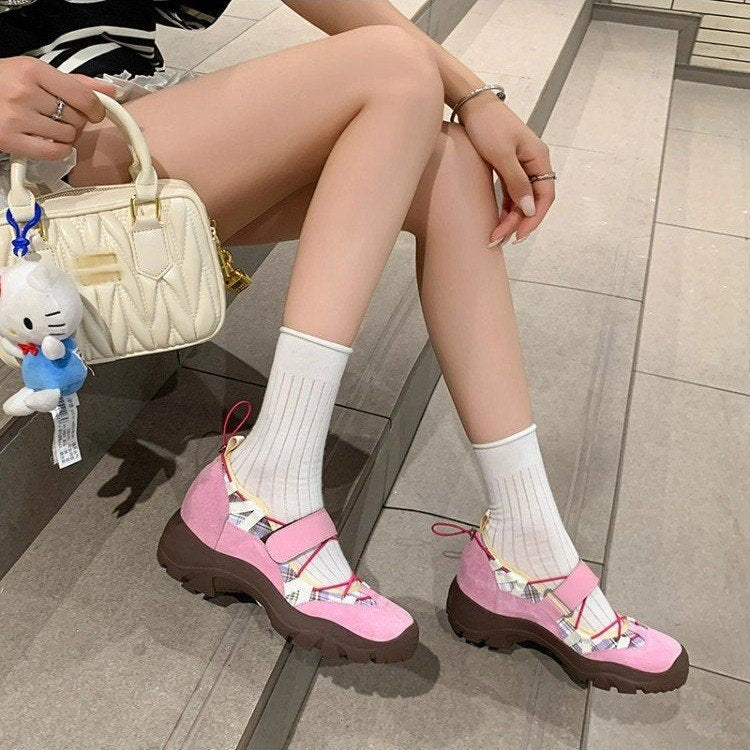Damen modische Slipper mit verstellbarem Klettverschluss und robustem Sohlenprofil R&B