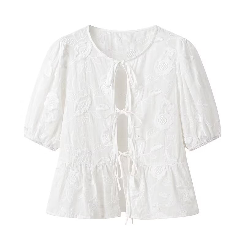 Damen Bluse mit floralem Stickmuster und romantischen Rüschendetails R&B