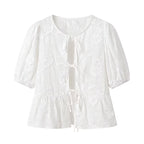 Damen Bluse mit floralem Stickmuster und romantischen Rüschendetails R&B