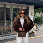 Damen Luxuriöse Kunstpelzjacke mit voluminösen Ärmeln und elegantem Schnitt R&B