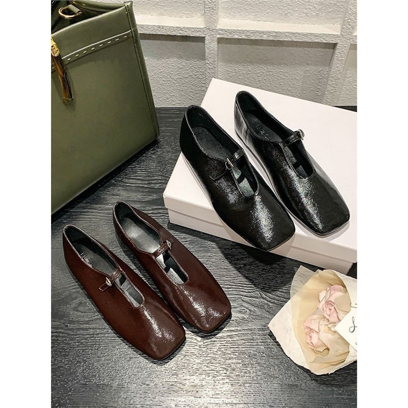 Damen elegante Ballerinas mit modischem Riemchen R&B