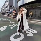 Damen Oversized Kunstpelzmantel mit Kapuze und strukturiertem Design