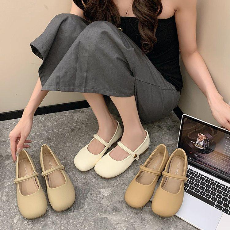 Damen Ballerina-Schuhe mit verstellbarem Riemchen und komfortablem Fußbett R&B