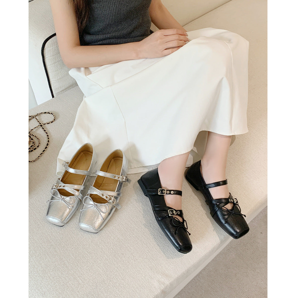 Damen Ballerinas mit modischen Schnallen und schimmerndem Obermaterial