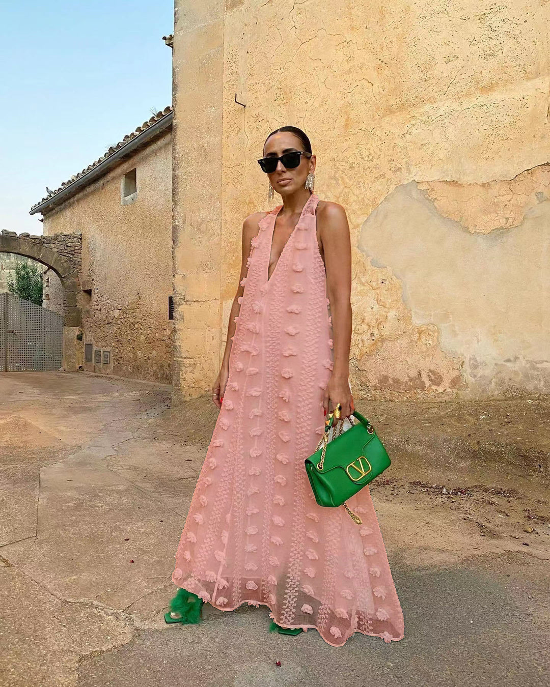 Damen Maxikleid mit voluminösem Saum und zarten Stickereien R&B