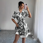 Damen Hemdblusenkleid mit floralen Mustern und Taillengürtel R&B
