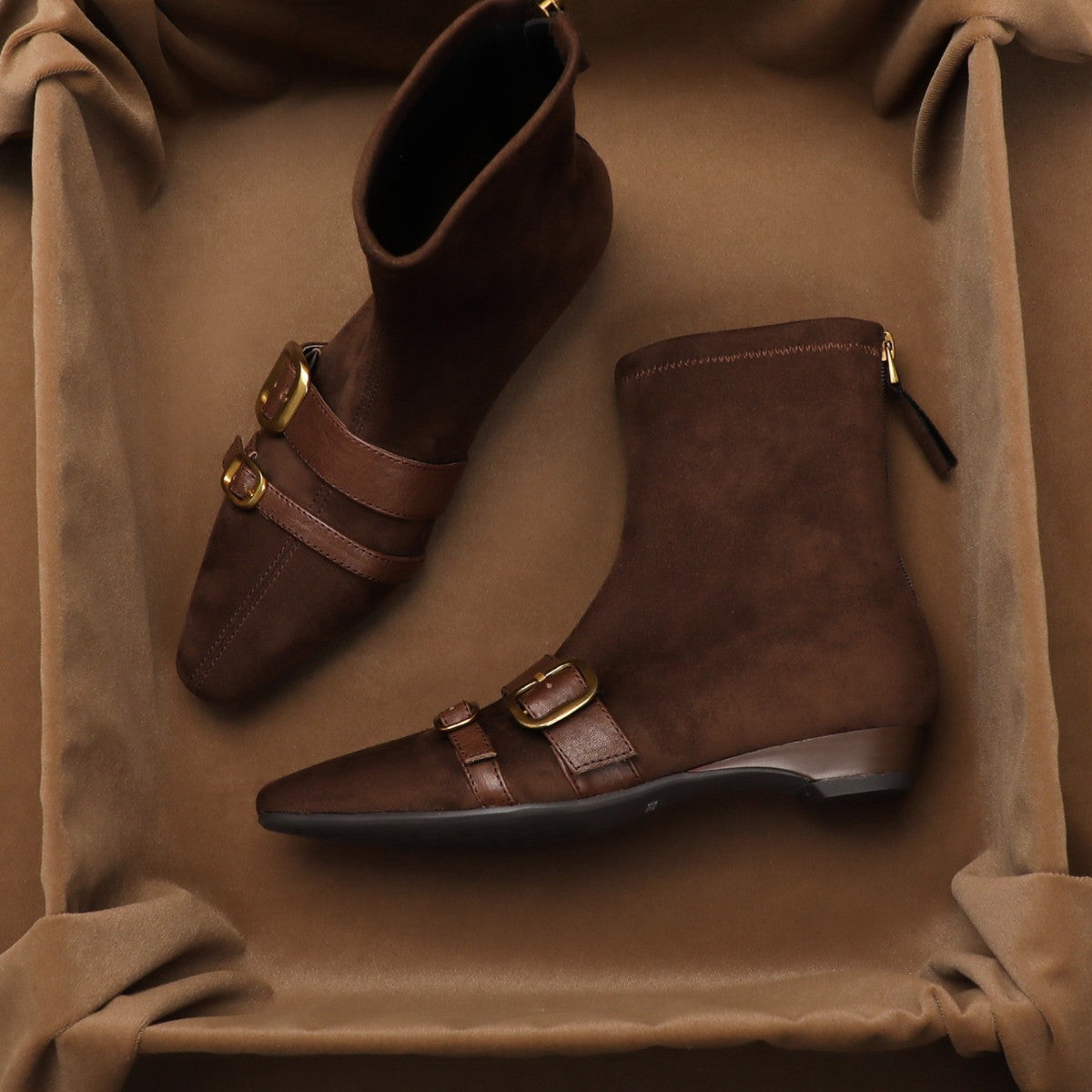 Damen Ankle Boots mit doppeltem Schnallenverschluss aus hochwertigem Wildleder