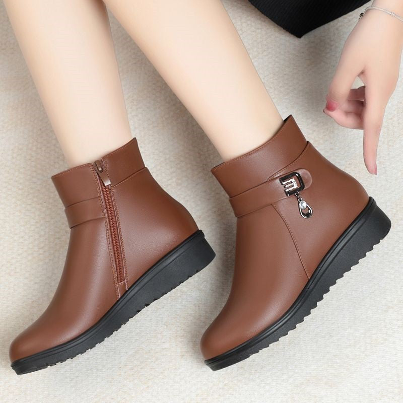 Damen Modische Stiefeletten mit seitlichem Reißverschluss und dekorativem Riemen