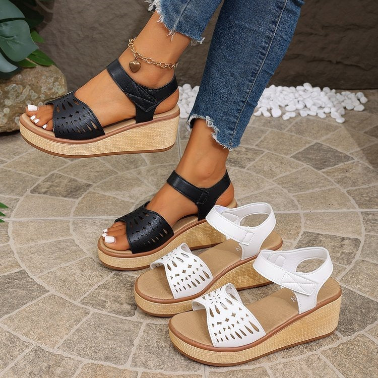 Damen komfortable Keil-Sandalen mit perforiertem Obermaterial R&B