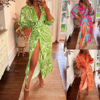 Damen Maxikleid mit eleganten Floraldesign und schmeichelndem Schlitz R&B