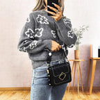 Damen gemütliche Strickjacke mit floralem Muster und Knopfverschluss R&B
