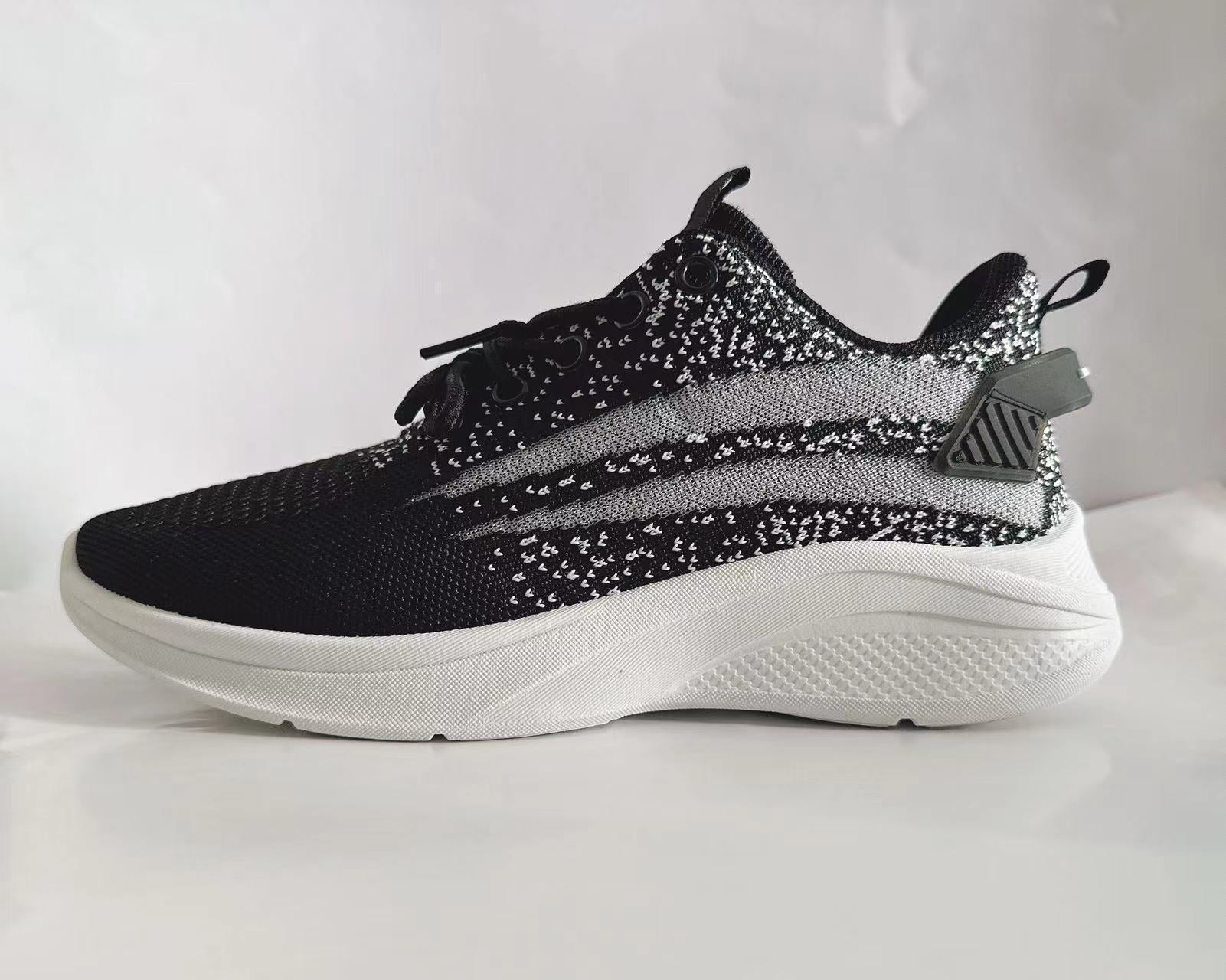 Damen Hochleistungs-Sneaker mit atmungsaktiver Strickoberfläche und dämpfender Sohle R&B