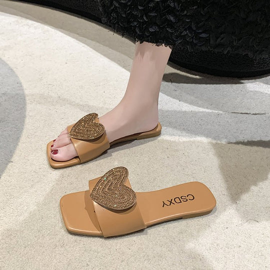 Damen elegante Slipper mit Herz-Applikation und funkelnden Strasssteinen R&B