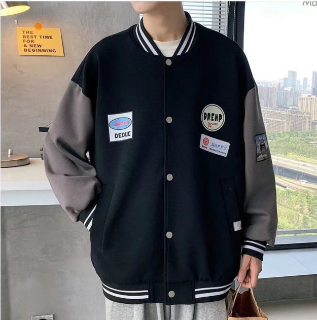 Herren Collegejacke mit praktischen Taschen und Stickereien