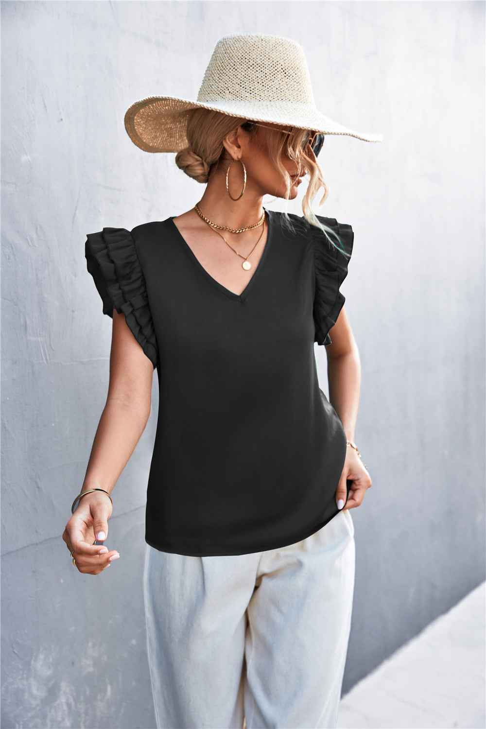 Damen Bluse mit voluminösen Rüschensäumen und V-Ausschnitt R&B