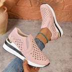 Damen sportliche Slip-On Sneakers mit atmungsaktivem Obermaterial und dekorativen Perlendetails R&B