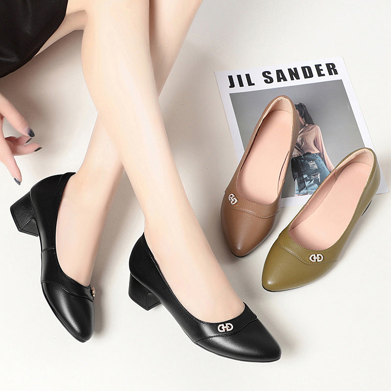 Damen elegante Pumps mit ansprechendem Schmuckdetail und bequemem Blockabsatz R&B