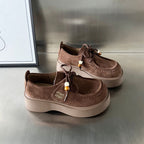 Damen Mokassin-Sneaker mit bequemer Plateau-Sohle und dekorativem Schnürsystem R&B