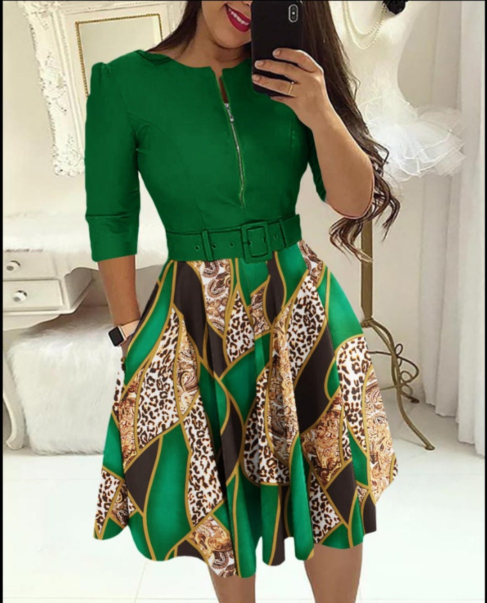 Damen Midikleid mit geometrischem Schnitt und tailliertem Gürtel R&B