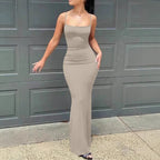 Damen Langärmeliges Abendkleid mit figurbetonendem Schnitt und dezentem V-Ausschnitt R&B