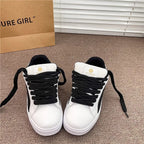 Damen Sportliche Sneaker mit bequemen Schnürsystem und atmungsaktiver Oberfläche