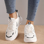 Damen Sportliche Sneakers mit innovativen Dämpfungselementen R&B