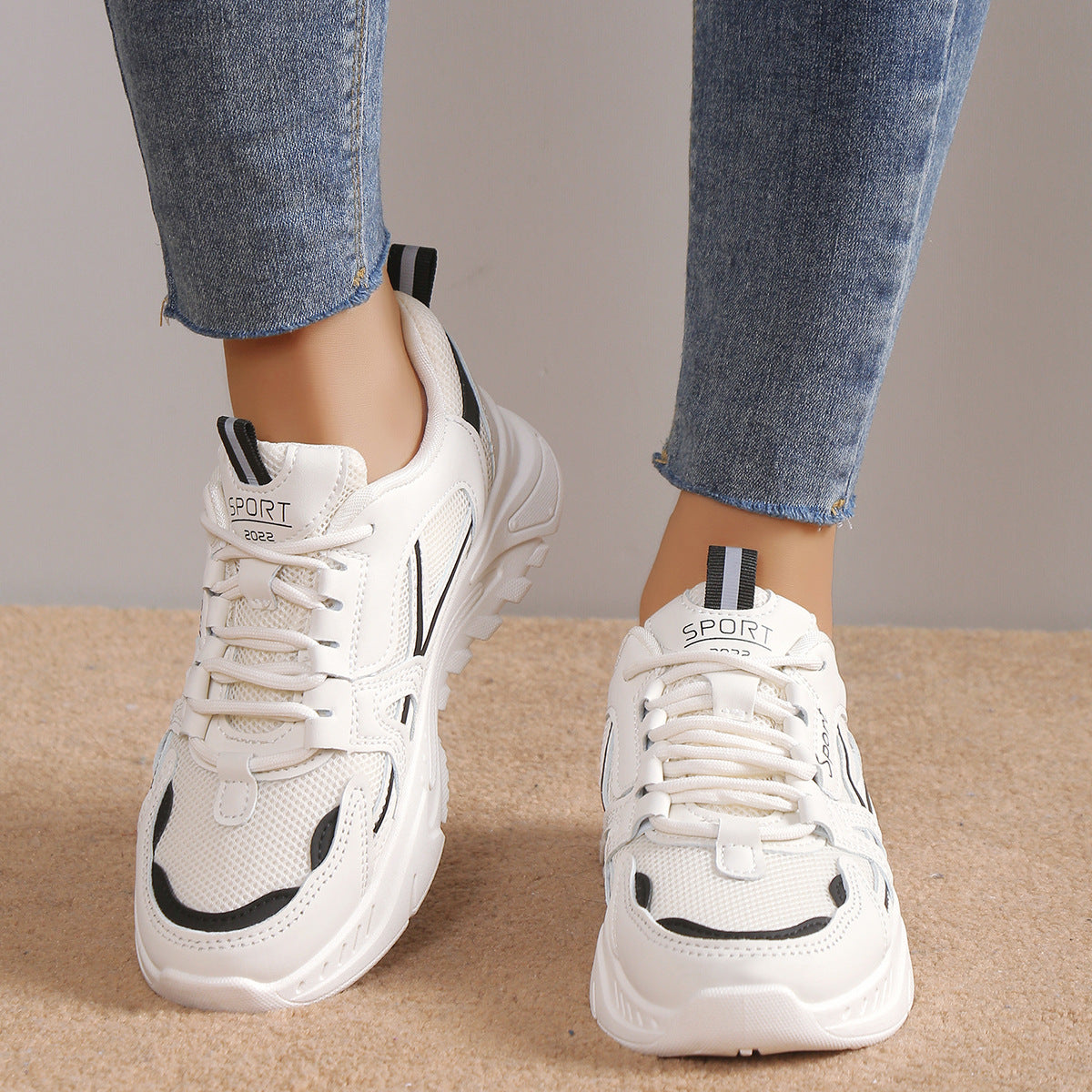 Damen Sportliche Sneakers mit innovativen Dämpfungselementen R&B