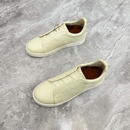 Damen Slip-On Sneakers mit eleganter Lederstruktur und rutschfester Sohle R&B